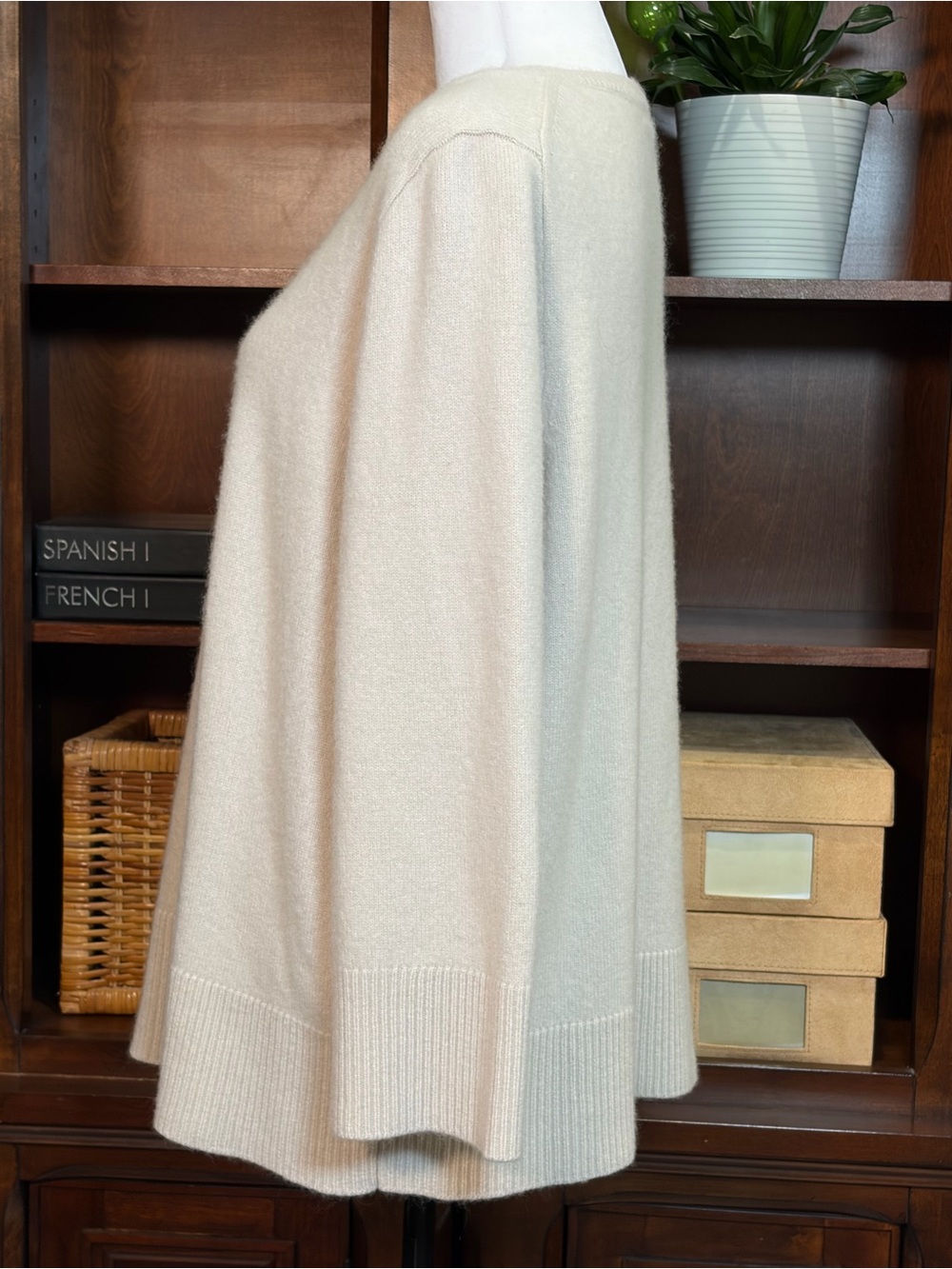 J. Crew Wool and Recycled Cashmere Cream Oversized Crewneck Sweater | Size L - Picture 3 of 13